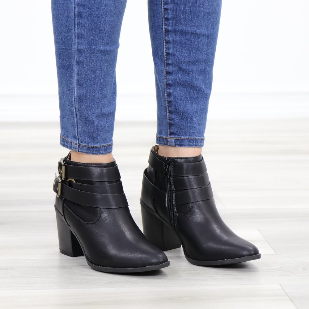 Pointy Toe Black Ankle Boots w/ Buckles - Picture 2 of 12